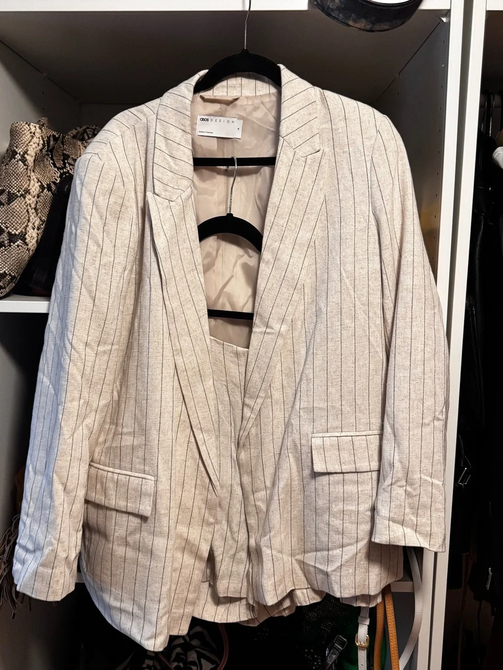 ASOS Design Striped Linen-Like Blazer/Shorts Set - Picture 3 of 5